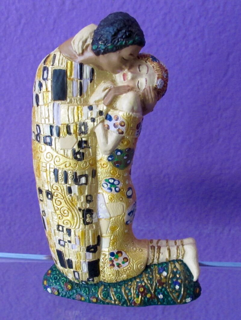 Klimt Kiss small sculpture